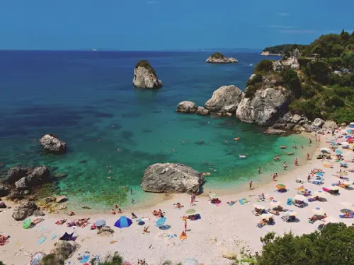 Guida traghetti Ancona Igoumenitsa: compagnie, orari, prezzi e offerte