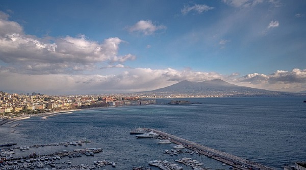 Cosa vedere nei dintorni di Napoli: quattro insoliti itinerari